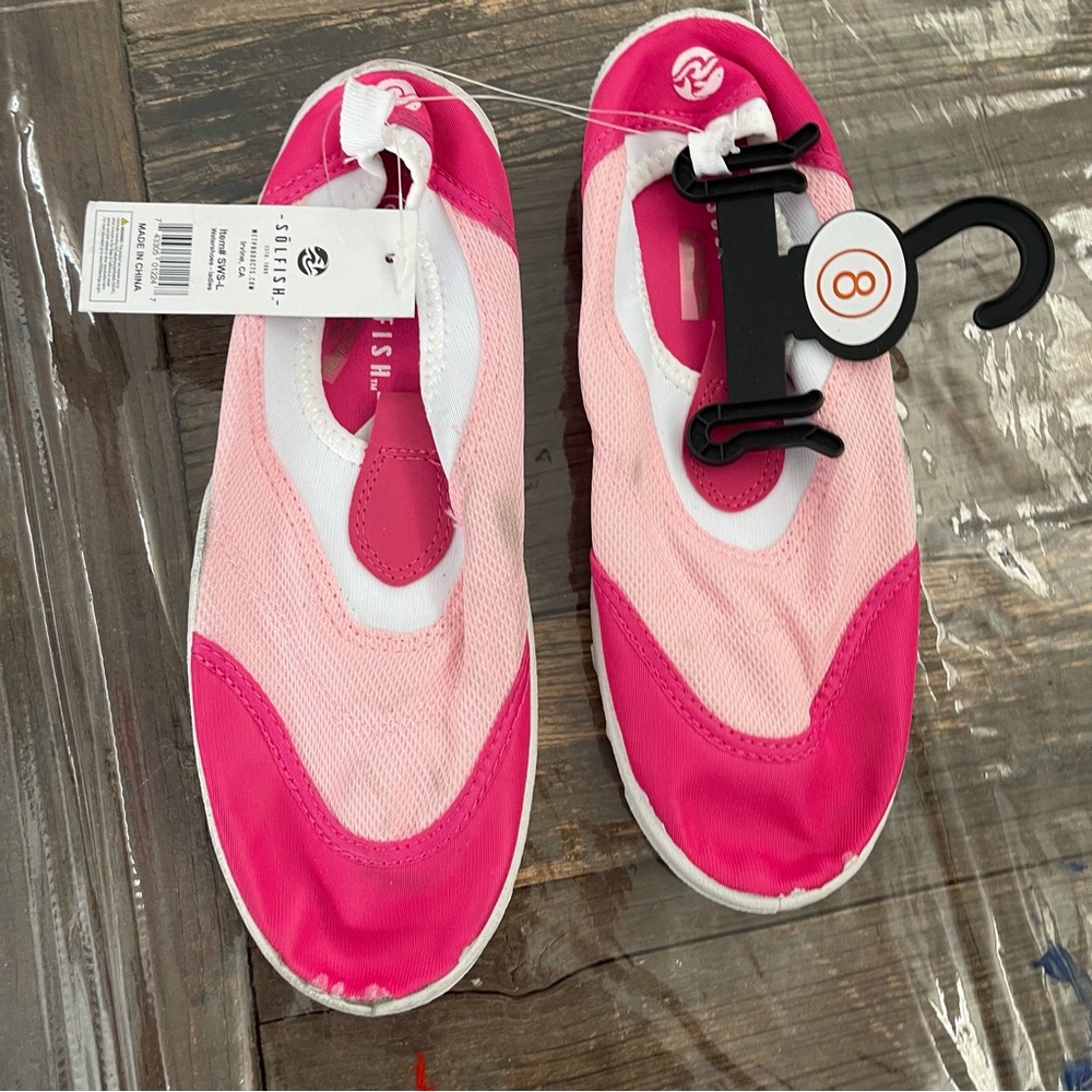SOLFISH Kid's Watershoes Size 8 In Pink